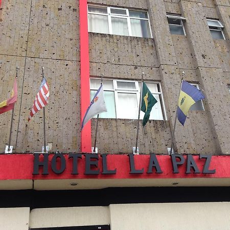 Hotel La Paz Гуадалахара Екстериор снимка