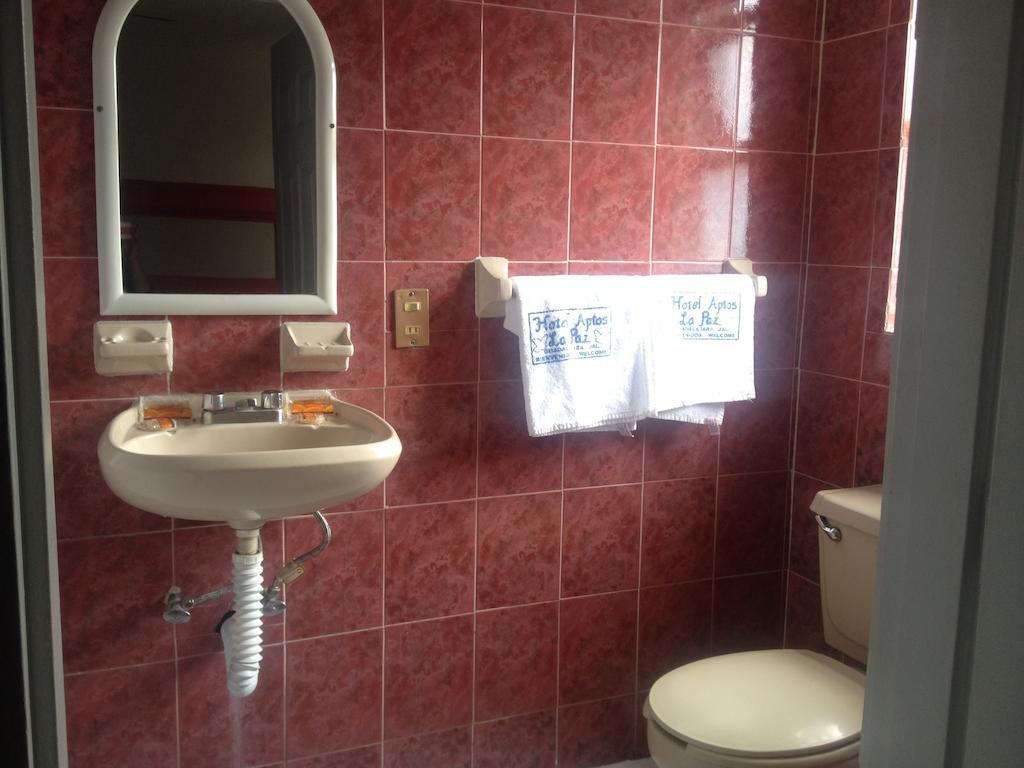 Hotel La Paz Гуадалахара Стая снимка