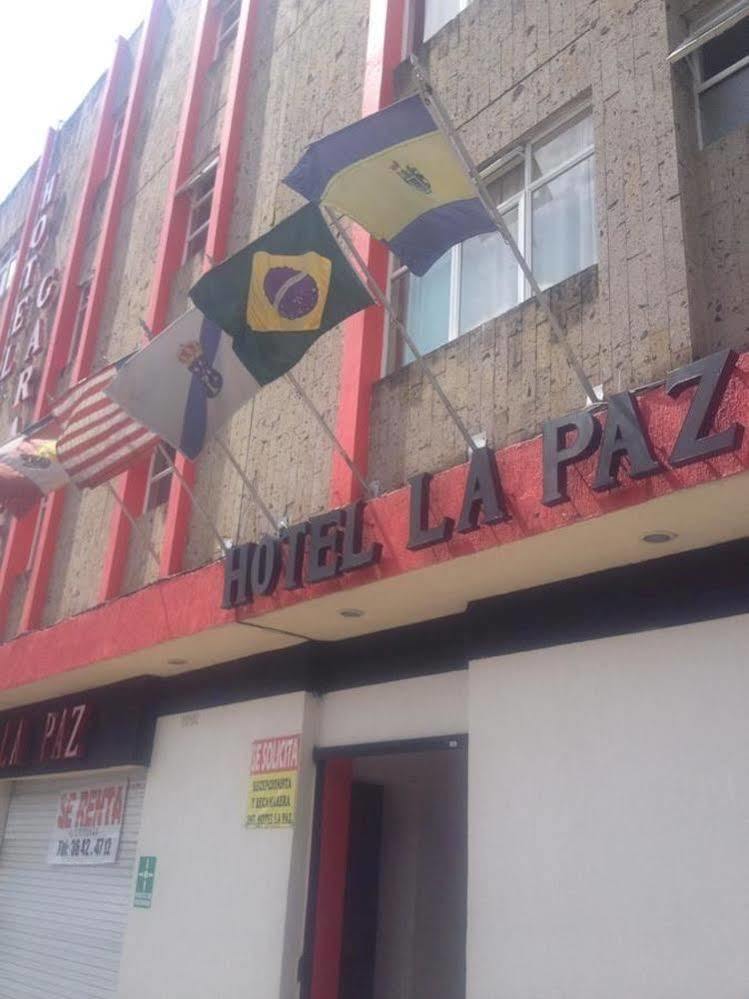 Hotel La Paz Гуадалахара Екстериор снимка